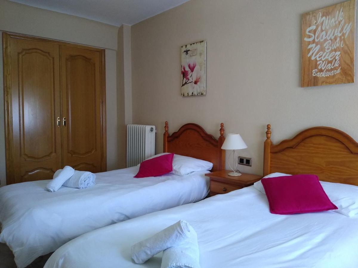 Apartamentos La Rosa - Calamocha Eksteriør bilde